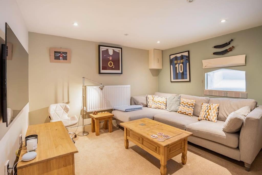 Duck Terrace With Gym Duckling Stays Kibworth Harcourt Bagian luar foto